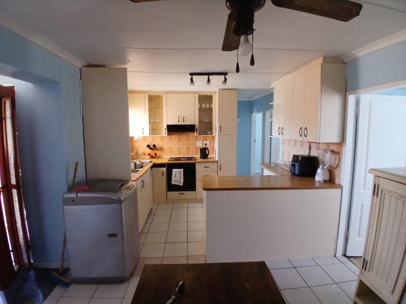 3 Bedroom Property for Sale in Rocklands Western Cape